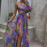 Whitney - Elegant and Flowing Dress