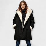 Beatrix - Cosy Faux Fur Coat