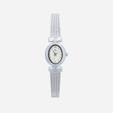 Isla - Oval Vintage Watch