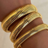 Aria - Ribbed Bangle