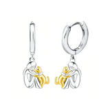 Willow - Cat Hug Round Clasp Earrings
